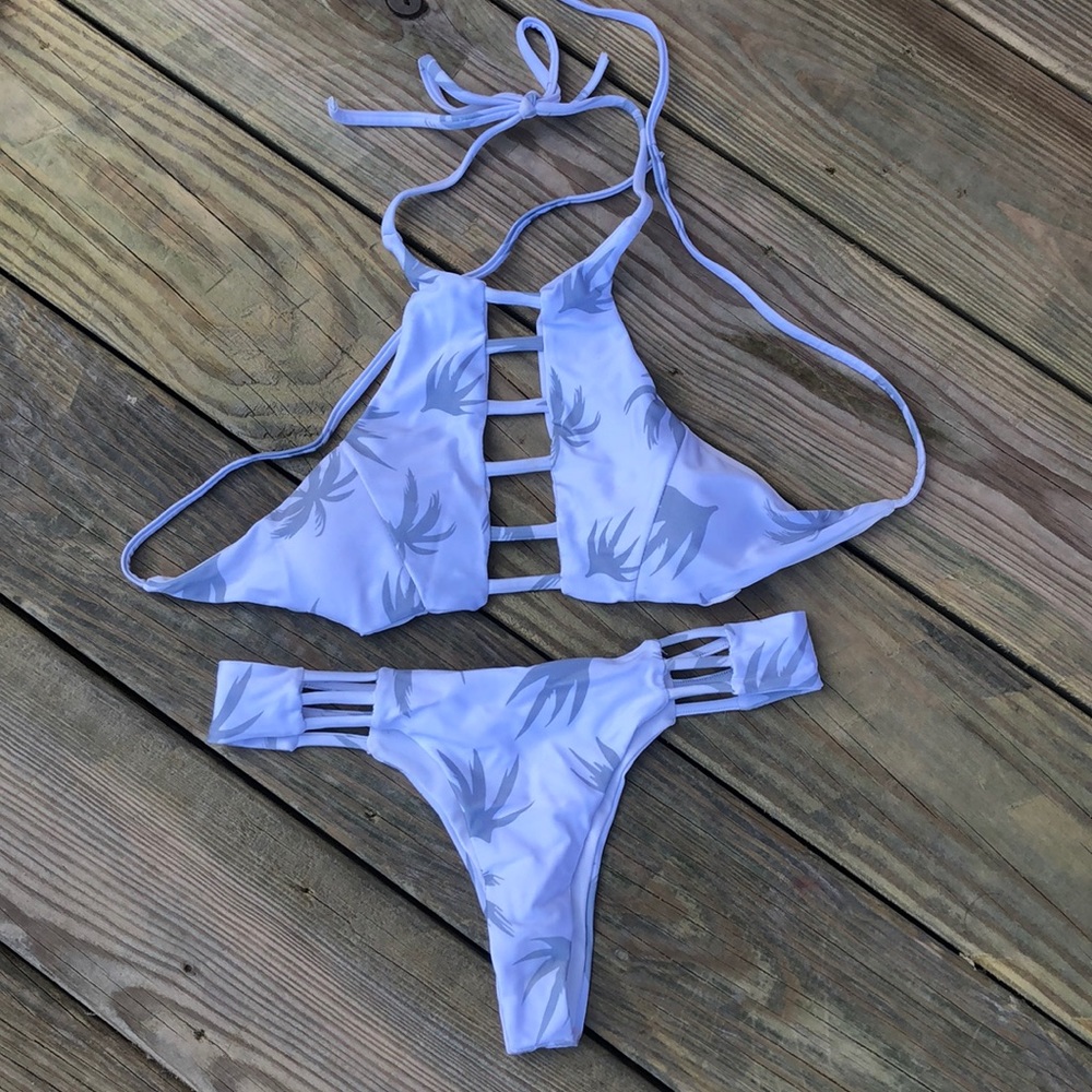 Cheeky Bikini Set